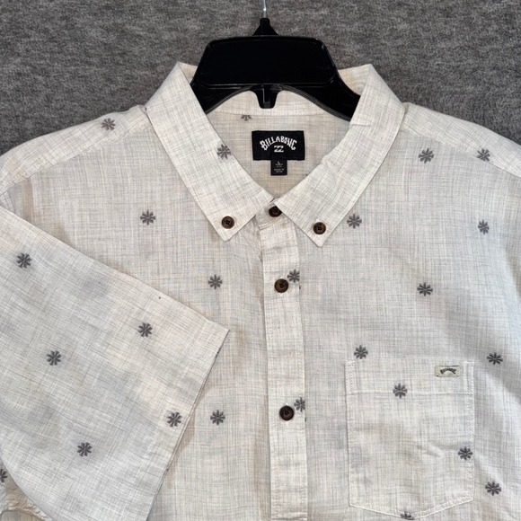 Billabong All Day Jacquard Geometric Button Up Short Sleeve Shirt Mens Sz L NEW - Picture 1 of 8